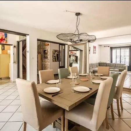 Comme Evidence ヴィラ カルカソンヌ